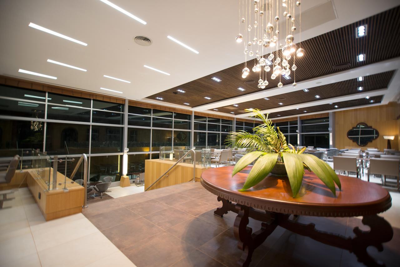 Hotel Guamini Mision Πουέρτο Ιγκουασού Εξωτερικό φωτογραφία
